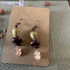 Hand made four leave clover earrings Nickel free!